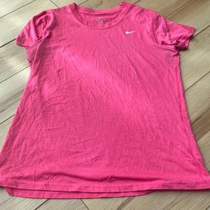 Nike T-shirt